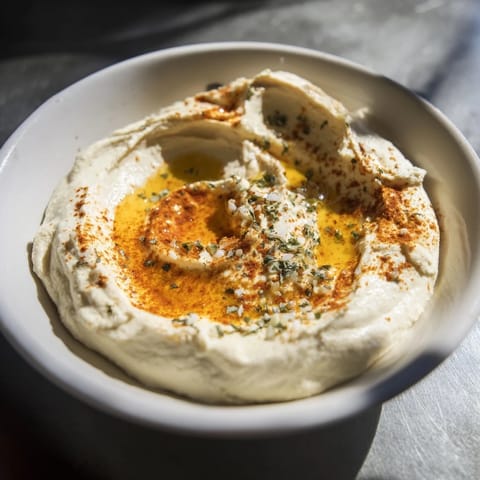 Perfect 5-Minute Homemade Hummus